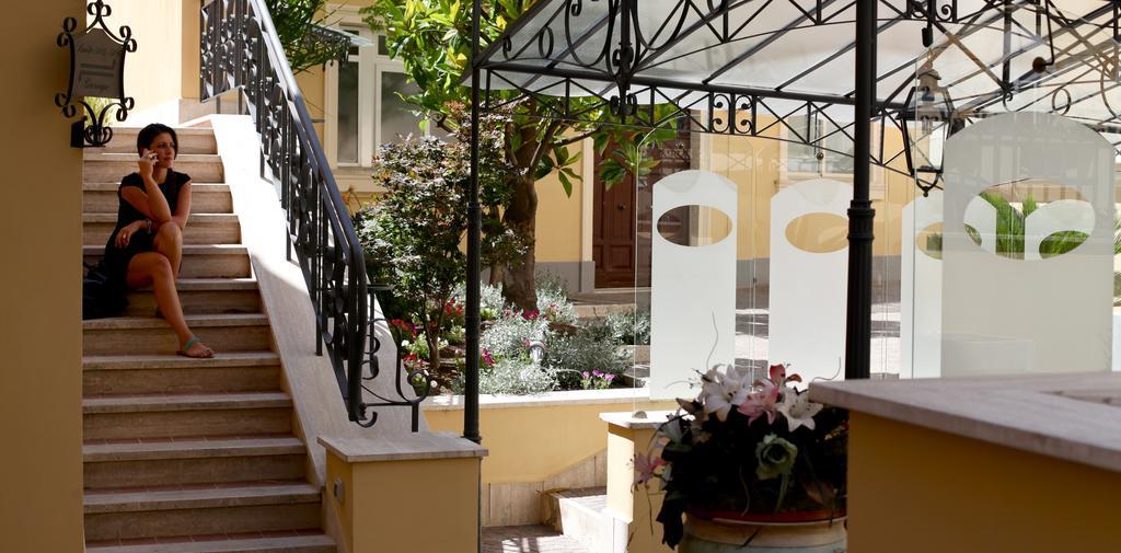 Hotel Villa Torlonia Rome Extérieur photo