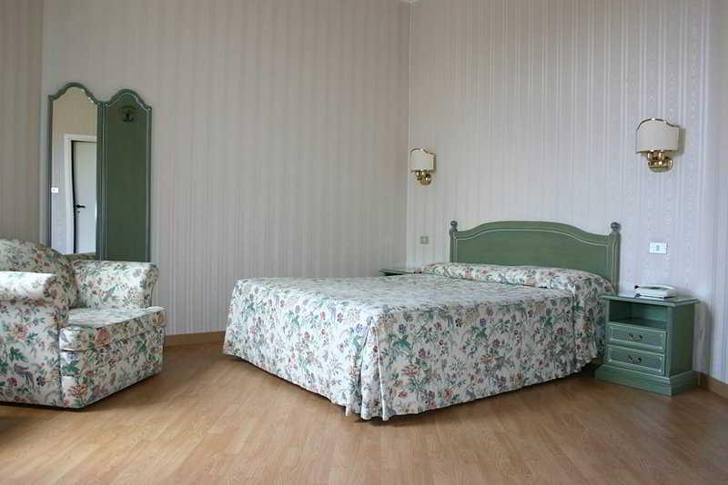 Hotel Villa Torlonia Rome Extérieur photo
