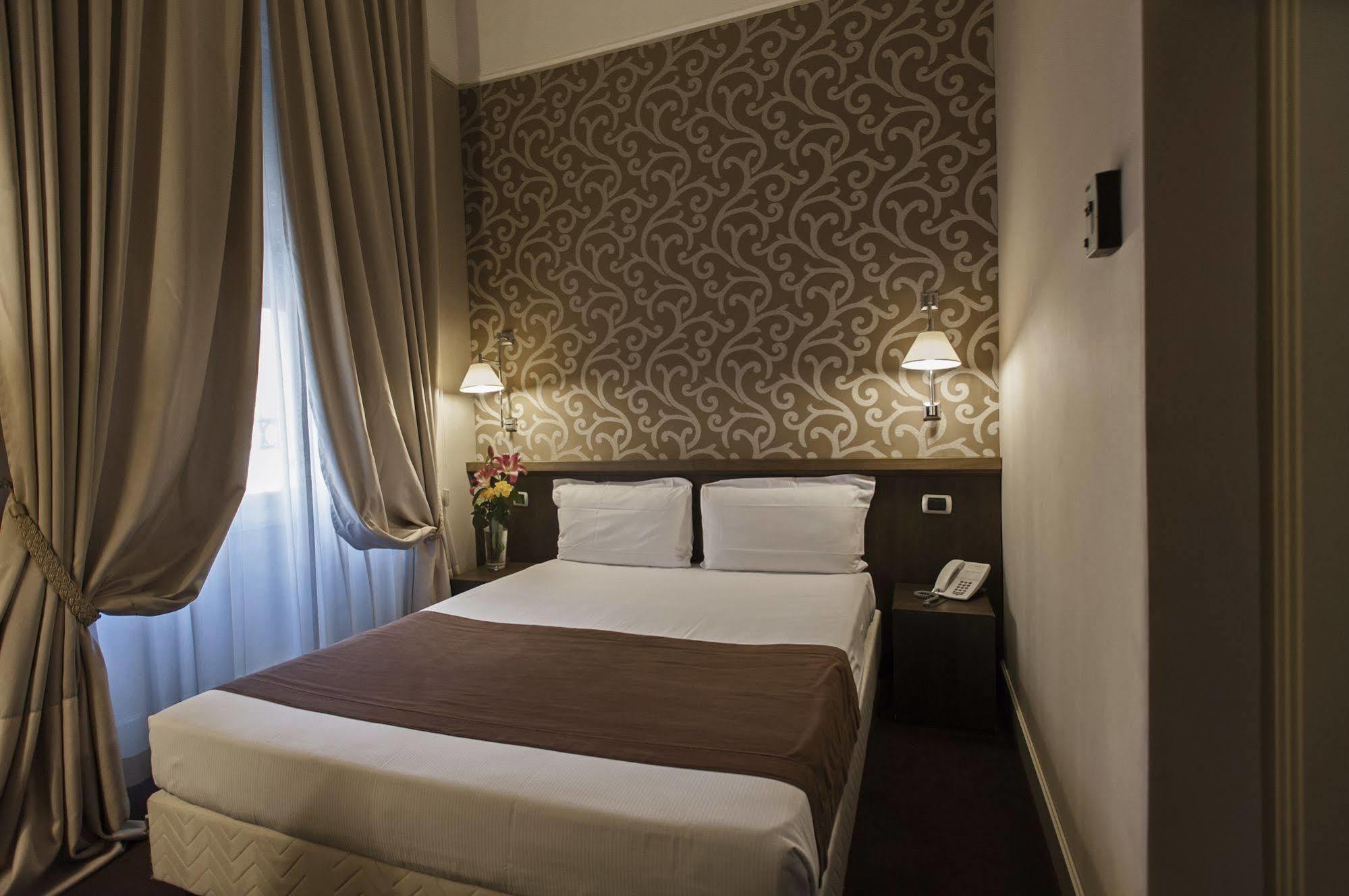 Hotel Villa Torlonia Rome Extérieur photo